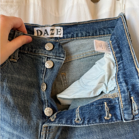 High Waisted Straight Leg Cropped DAZE Distressed Jeans - Picture 7 of 7